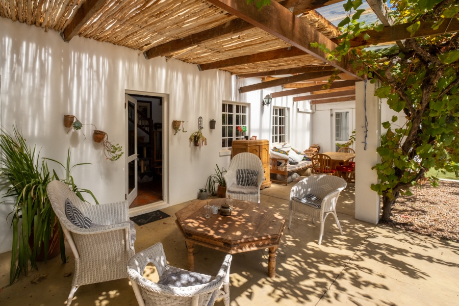 5 Bedroom Property for Sale in Mcgregor Western Cape